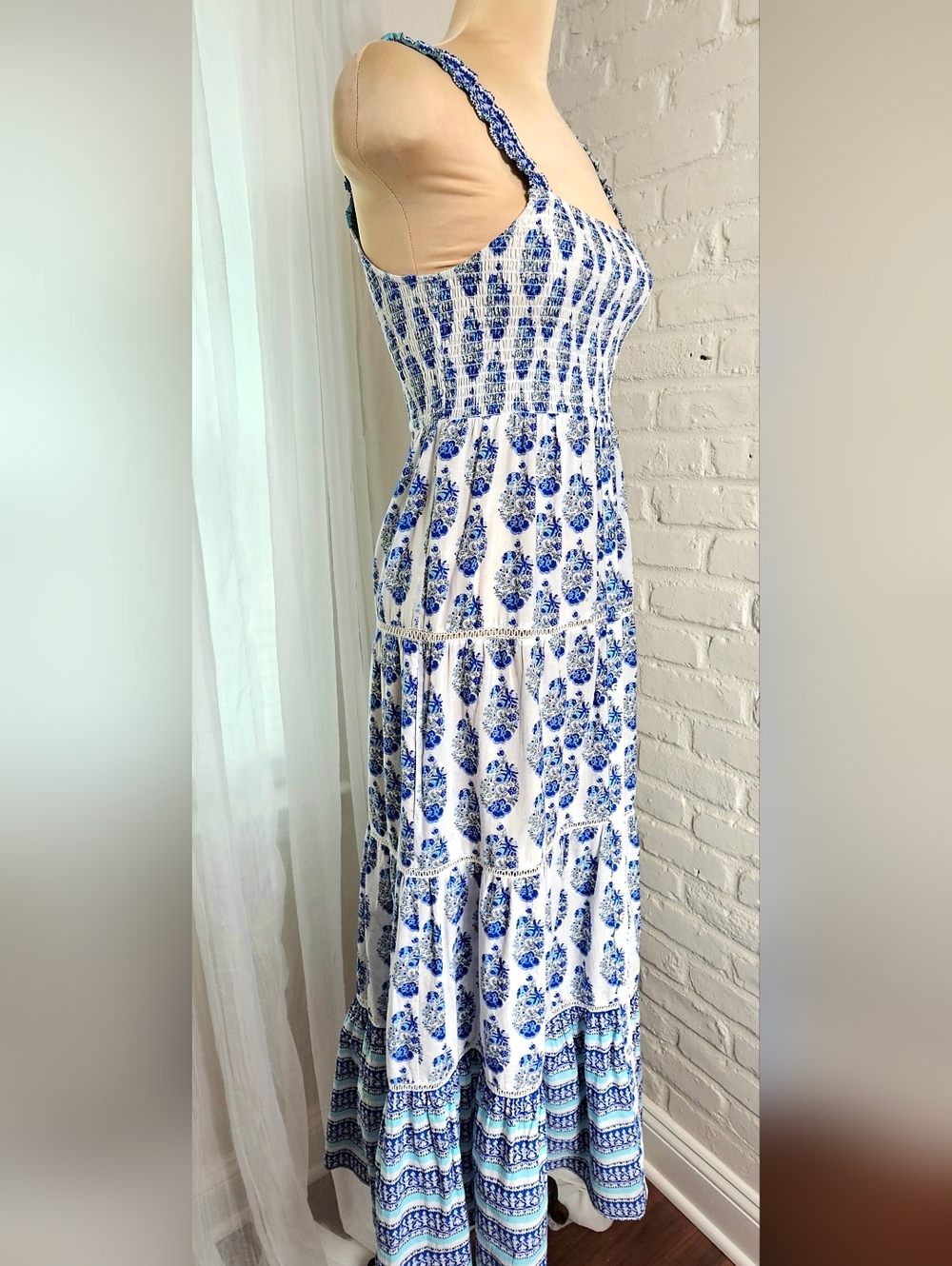 Playa Lucia Smocked Maxi Dress Blue White Tile Print Tiered Summer Dress Size M - Picture 6 of 9